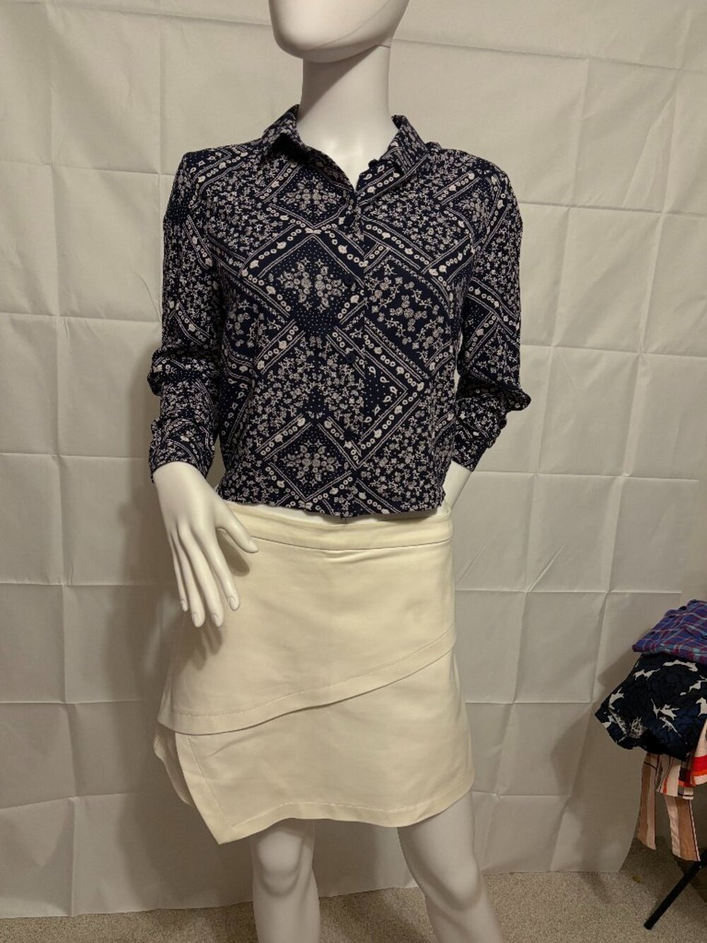 Gianni Bini Pearl White Faux Wrap Skort Size L